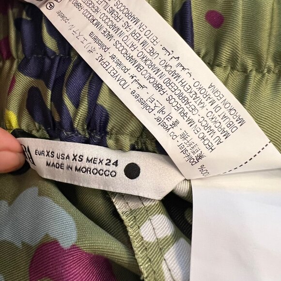 NEW Zara Satin Effect Floral Wide-Leg Pyjama Style Pants in Green, Size XS - Picture 16 of 16